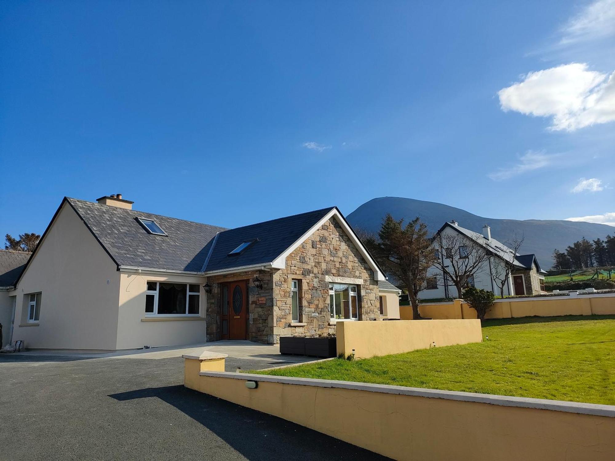 Bertra House Bed & Breakfast 3*