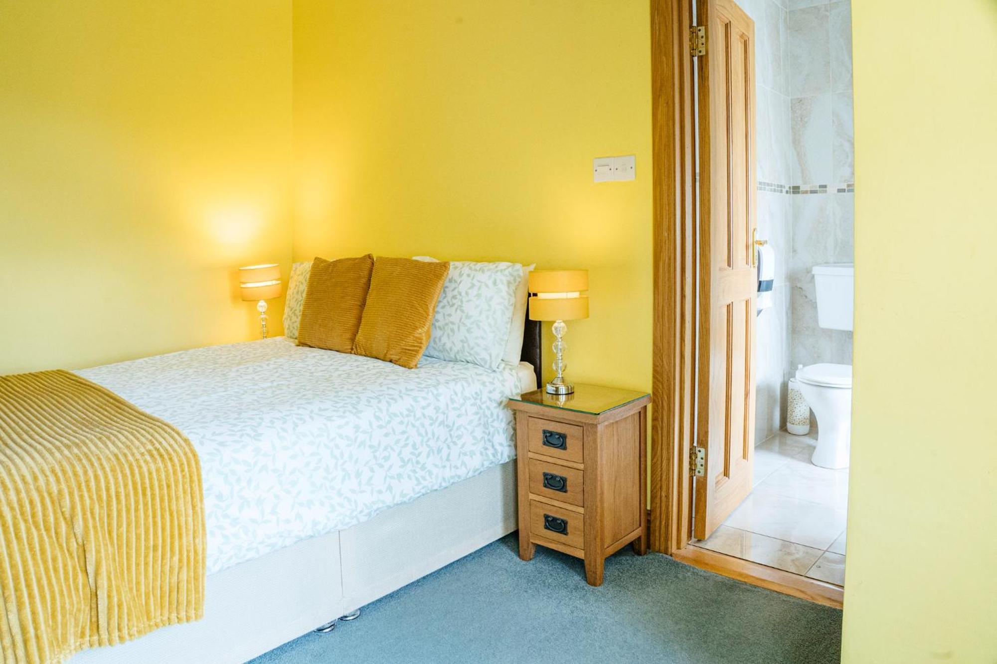 Bertra House Bed & Breakfast 3*